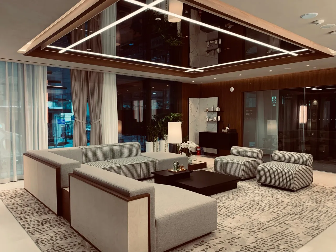 专注皮肤健康,焕发自信光彩